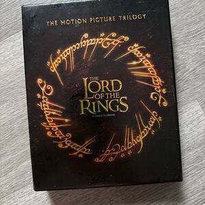 The Lord of the Rings Motion Picture Trilogy Box Set